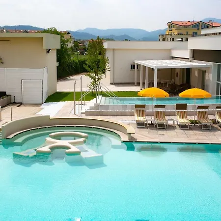 ホテル Terme Abano Verdi 4*