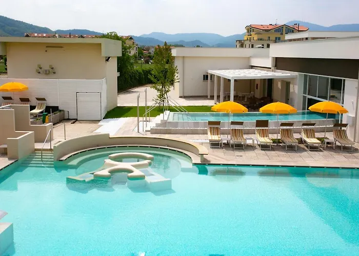 ホテル Terme Abano Verdi 4*